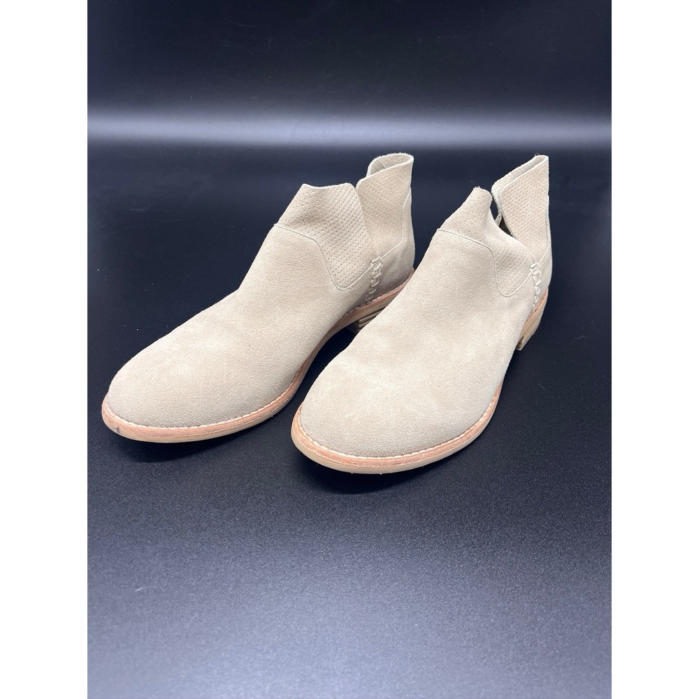 Clarks Edenvale Bella Tan Suede Leather Ankle Boot Women 8.5 (Fits like an 8)